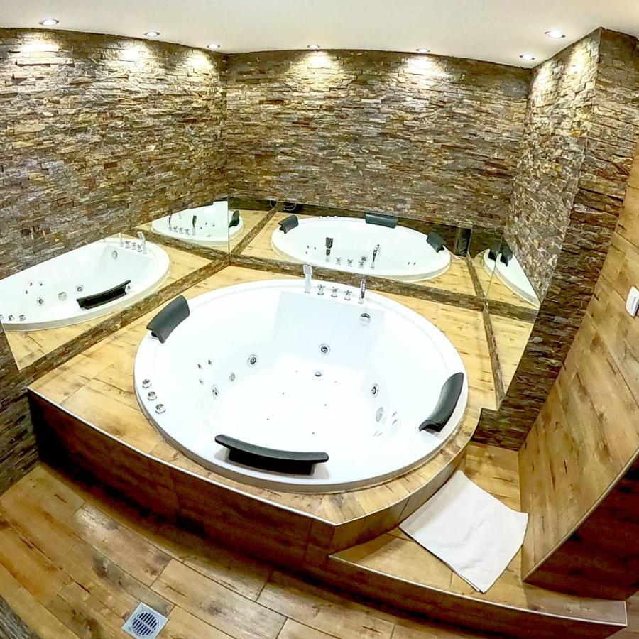 Canti Apartments Novi Sad Eksteriør billede