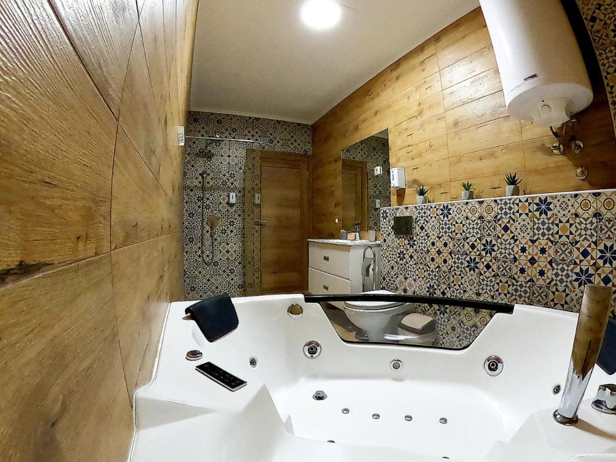 Canti Apartments Novi Sad Eksteriør billede