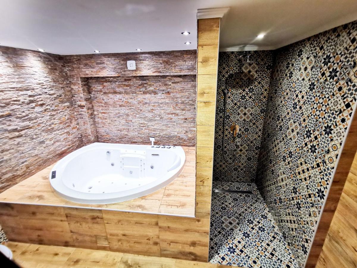 Canti Apartments Novi Sad Eksteriør billede